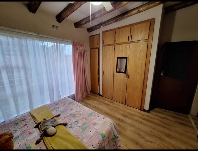 3 BEDROOM HOUSE FOR SALE IN VANDERBIJLPARK SE 7